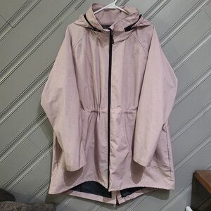 Rain Jacket (1X)‎ blush color